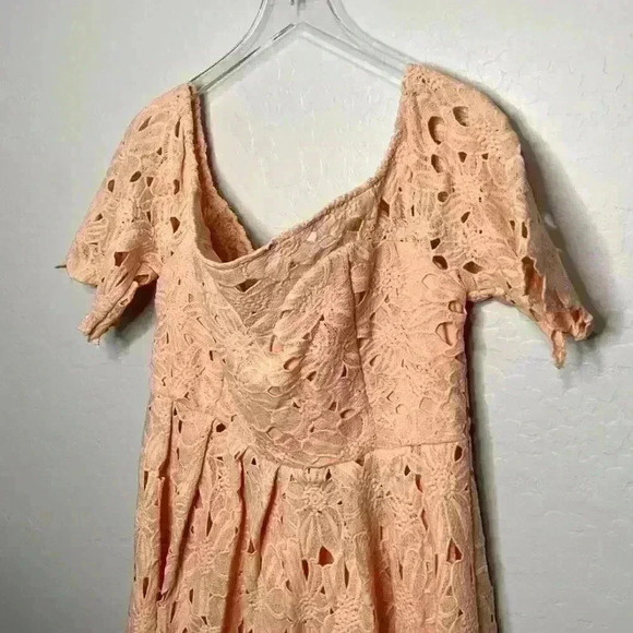 BOOHOO Boutique Off Shoulder Lace Skater Blush Dress NWT Size 14 - Picture 5 of 13